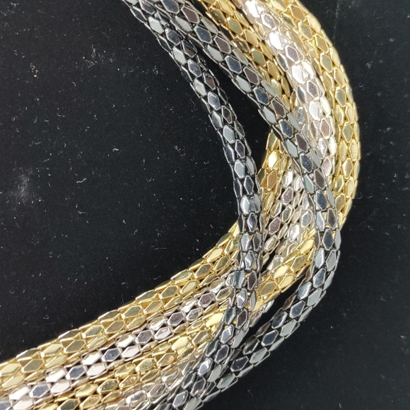 Tri-Colored Metal Mesh Necklace 18" - Picture 3 of 5